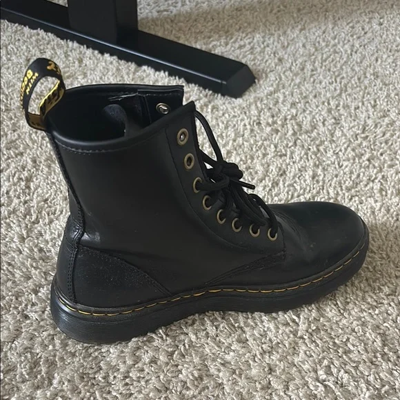 Dr. Martens - Size 6 Women’s - Picture 4 of 8